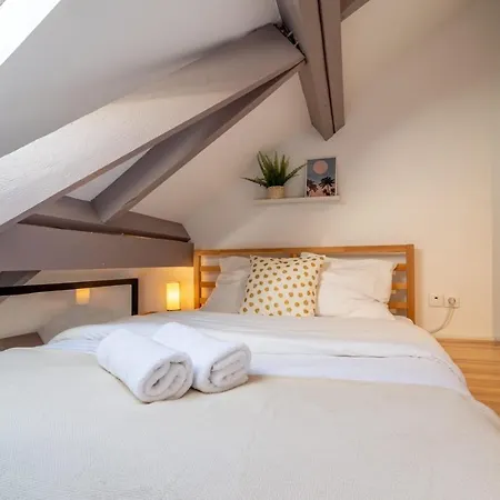 La Madeleine - 10min From Lille - Nice And Functional Ap Parking Pv Apartamento